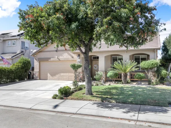 959 Cherry Blossom Ln, Tracy, CA 95377