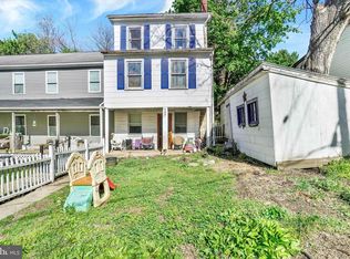 120 Church St, Glen Rock, PA 17327