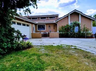 320 S Shadow Bay Dr, Orlando, FL 32825