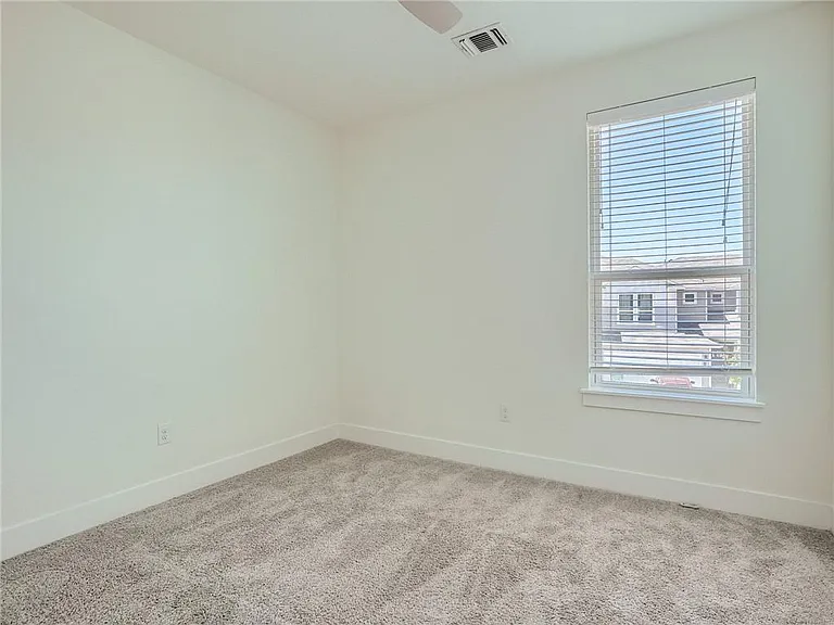 1802 Roseburg Dr — Photo 18