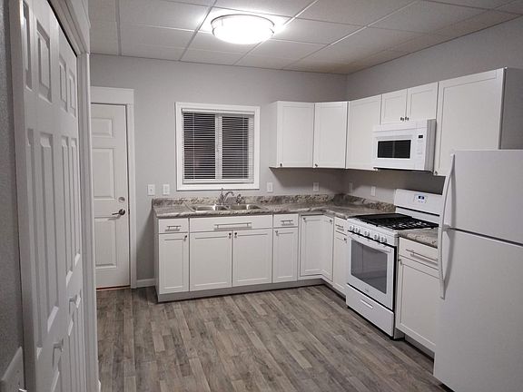 2nd image of 712 Champion St #1