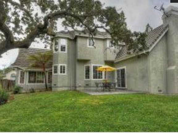 3rd image of 17977 Saratoga Los Gatos Rd