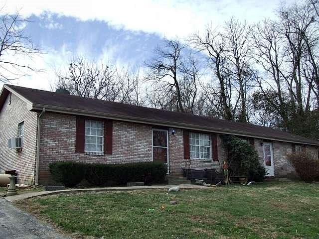 1st image of 404 Elizabeth Ct