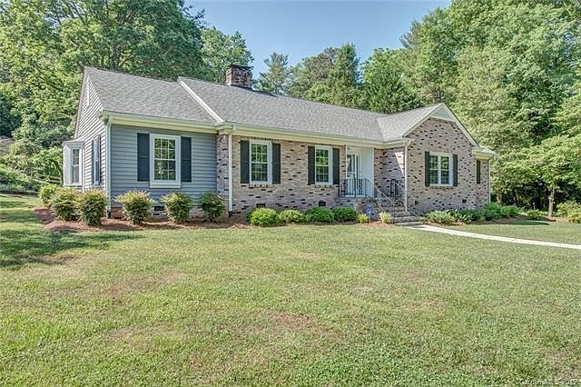 2nd image of 968 Scotch Dr