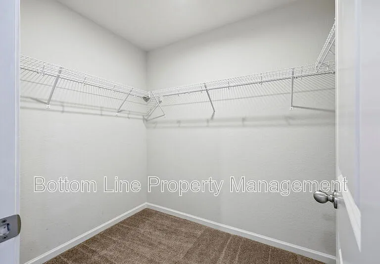 608 Frosty Way — Photo 38