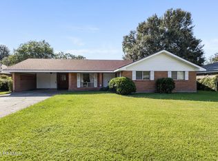 111 Delmar Ln, Lafayette, LA 70506
