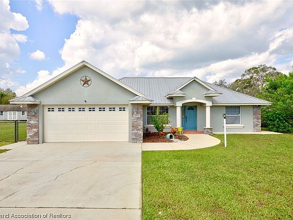 4th image of 1740 Tayloe Ln