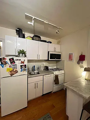 Rented by MOTION New York | media 2