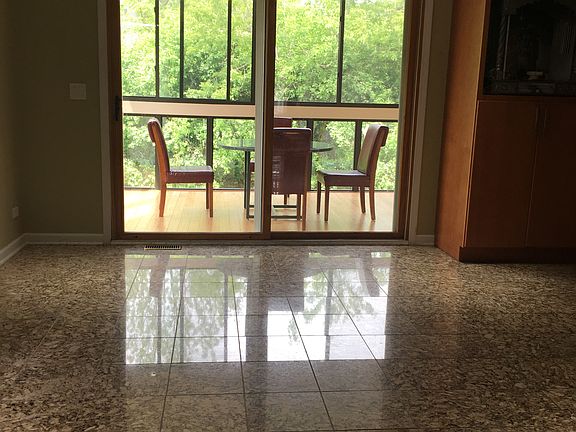 4th image of 23624 N Garden Ln