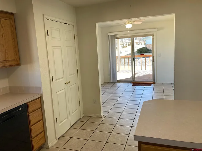2041G Scarborough Way — Photo 3