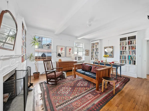 35 West 9th Street image 1 of 7