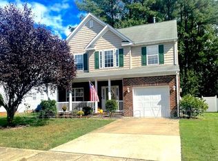 914 Sparrow Ct, Newport News, VA 23608