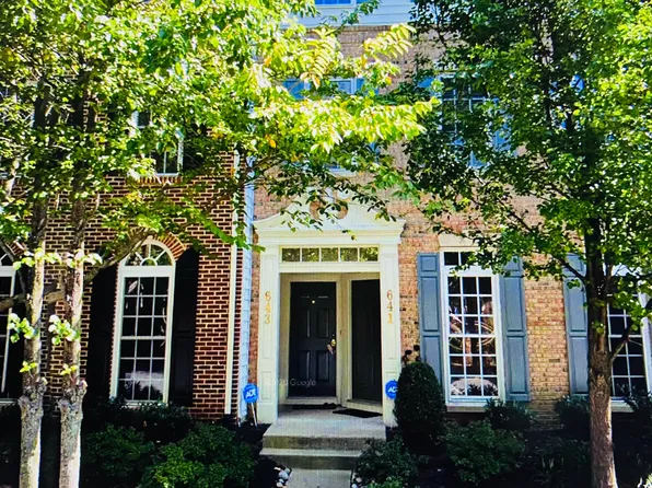 641 Cedar Spring St, Gaithersburg, MD 20877
