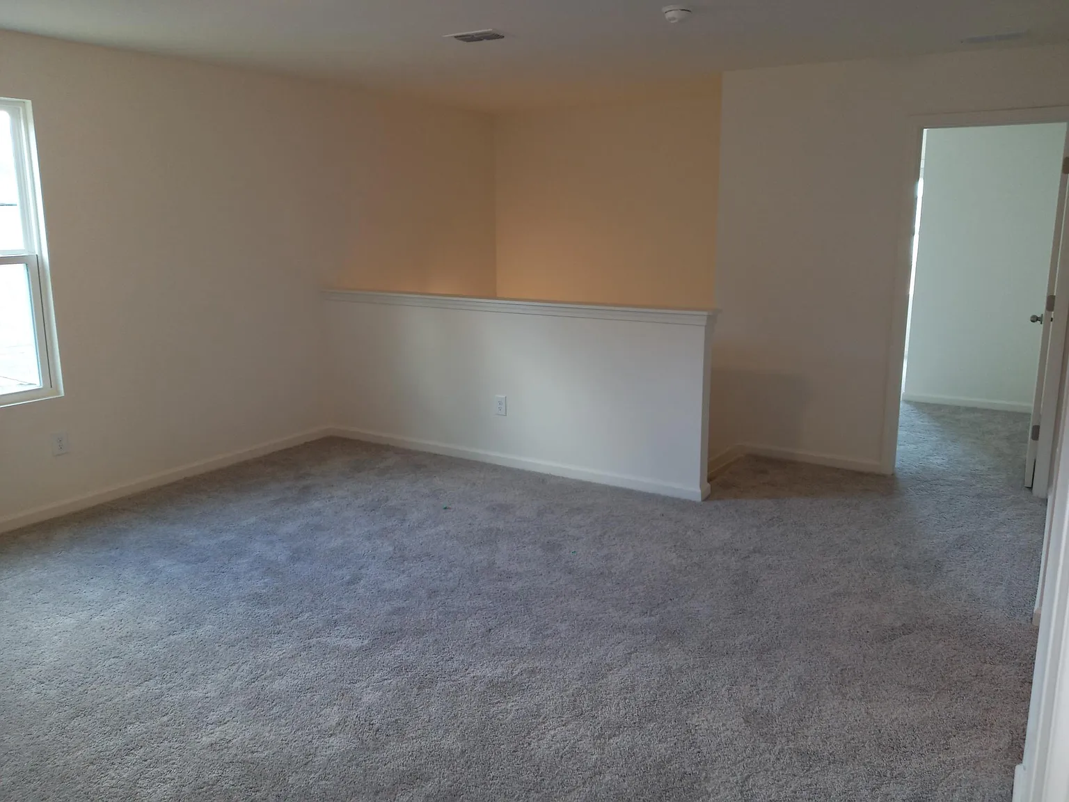 4079 Kendrick Cir — Photo 4