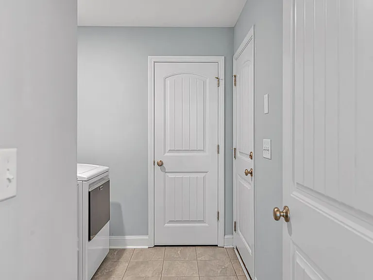 203 Pastoral Ct — Photo 6
