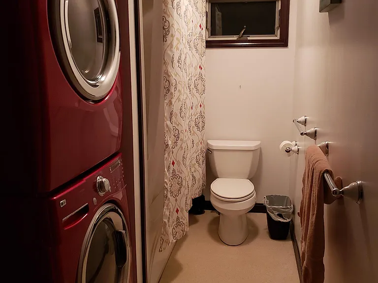 28 Lakeshore Dr — Photo 8