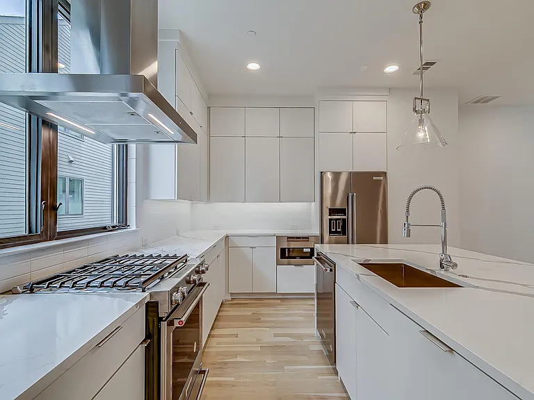 2707 Kimsey Dr #101 — Photo 10