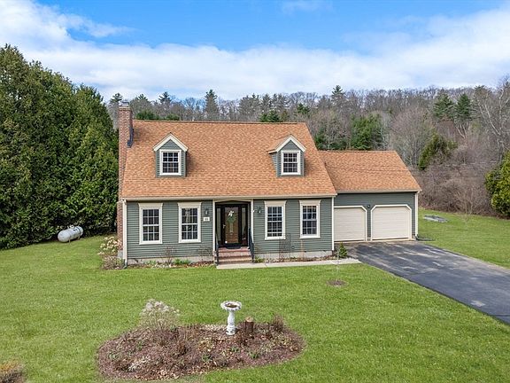 2nd image of 55 Brookfield Rd
