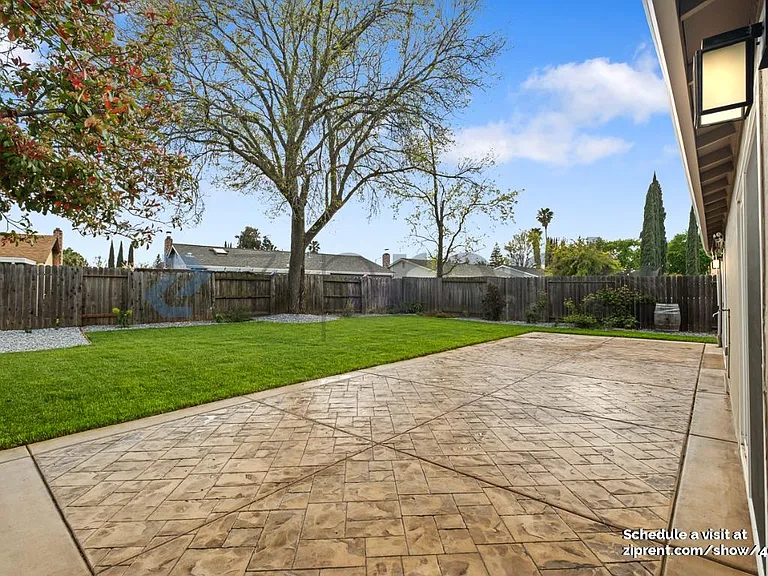 208 Richard Pl — Photo 38