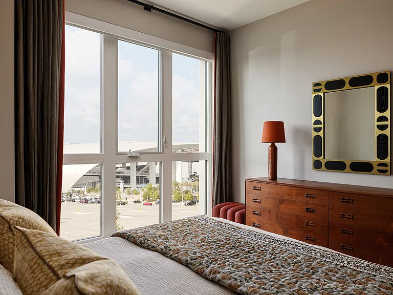 Hollywood Park Residences — Photo 6