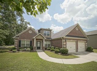 105 Rivendell Dr, Lexington, SC 29073