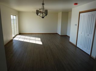 602 Calla Lilly Way, Tiffin, IA 52340