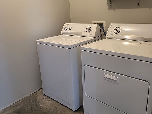 5th image of 1183 39th Ave S