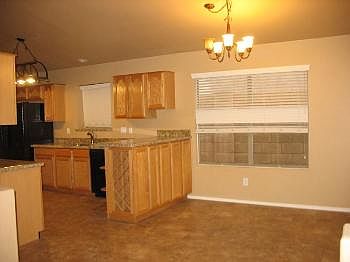 4th image of 4809 E Melinda Ln