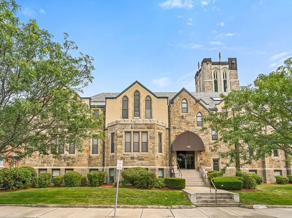 115 Washington St APT 2A, Winchester, MA 01890