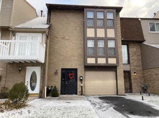 260 Timber Dr, Trafford, PA 15085