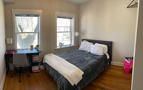 5th image of 2543 W Wabansia Ave #3