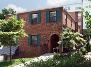 230 14th St NW APT 5, Charlottesville, VA 22903