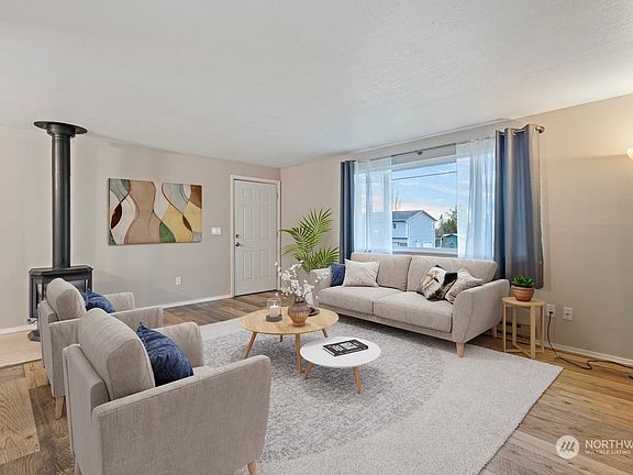 2nd image of 24 Kinkaid Drive