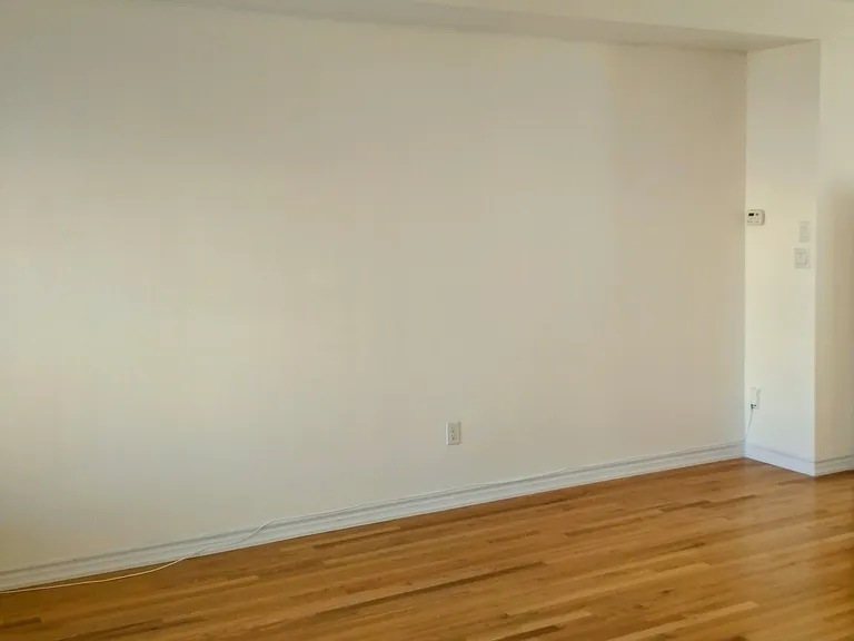 32 Aspen Hills Rd #4 — Photo 12
