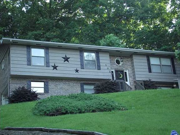 2nd image of 102 Stoney Hill Ln