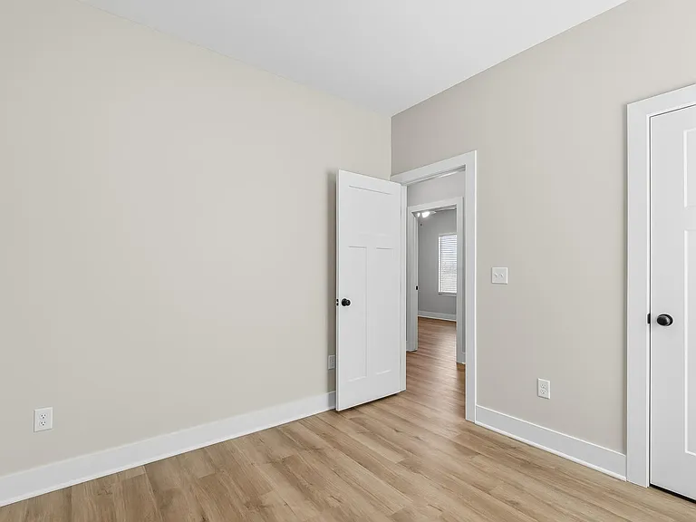 17133 W Lawson Cir — Photo 10