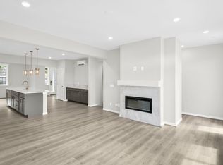 13216 NE 127th Way UNIT D, Kirkland, WA 98034