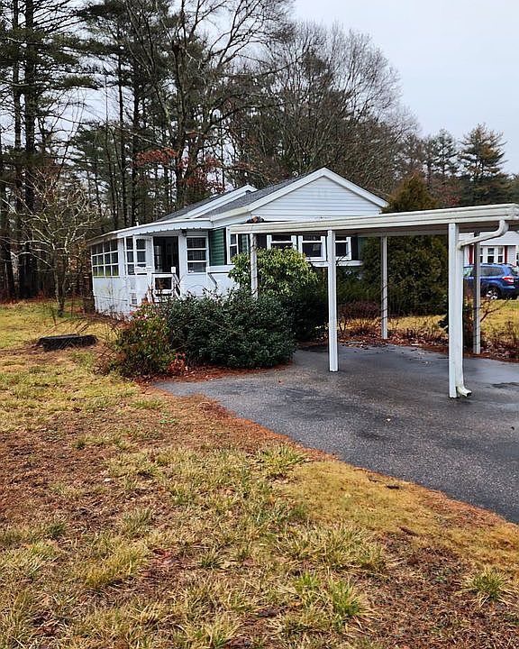 1st image of 42 Maplewood Dr