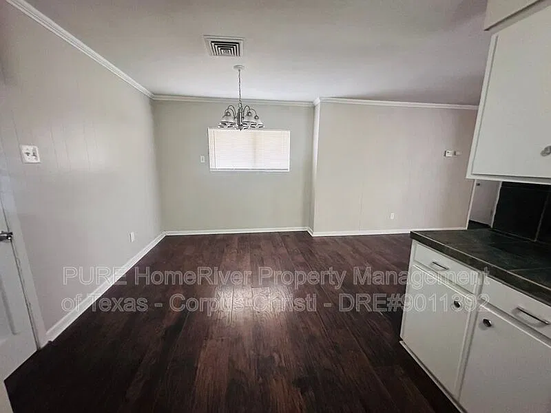 4 bed, 2.0 bath, 1634 sqft, $1,750 — Photo 4
