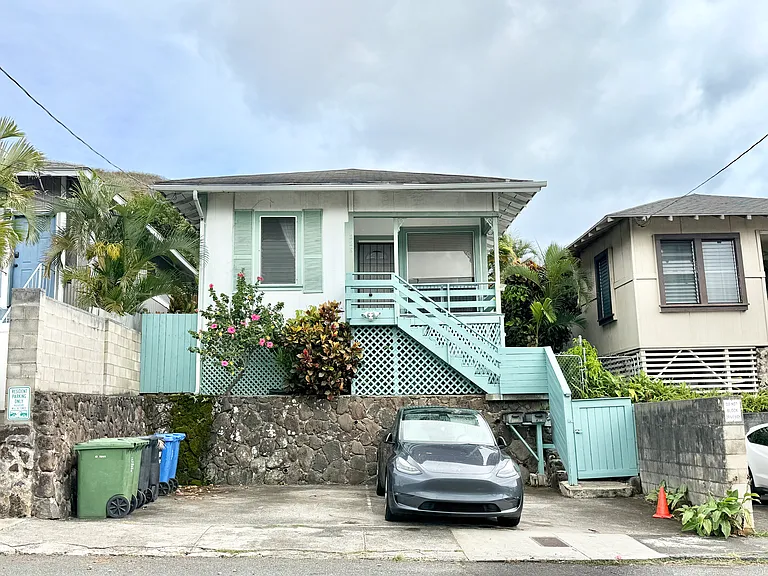 225 Auwaiolimu St — Photo 15