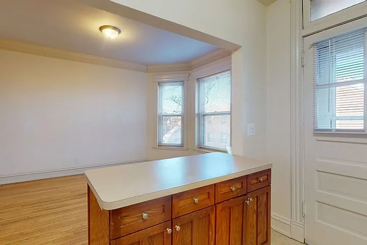5623 S. Dorchester — Photo 18