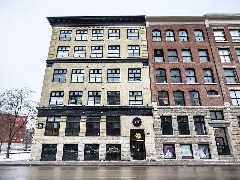 370 Donald St #104 — Photo 8