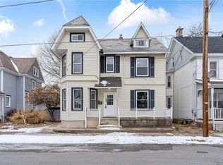 524 Scott St, Stroudsburg, PA 18360