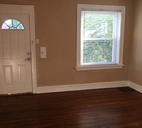 4th image of 4931 Eichelberger St