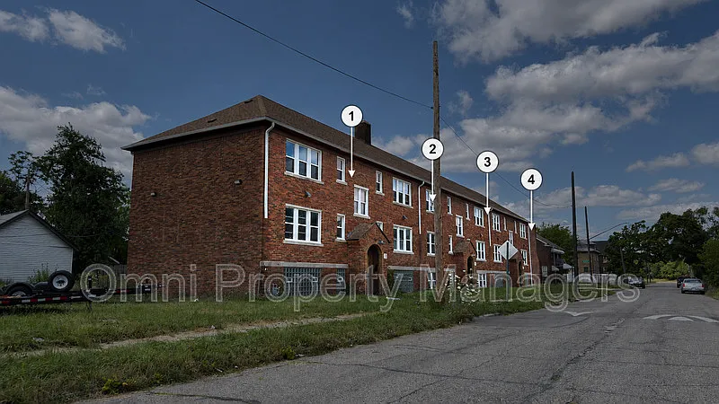 8535 Maxwell St #4