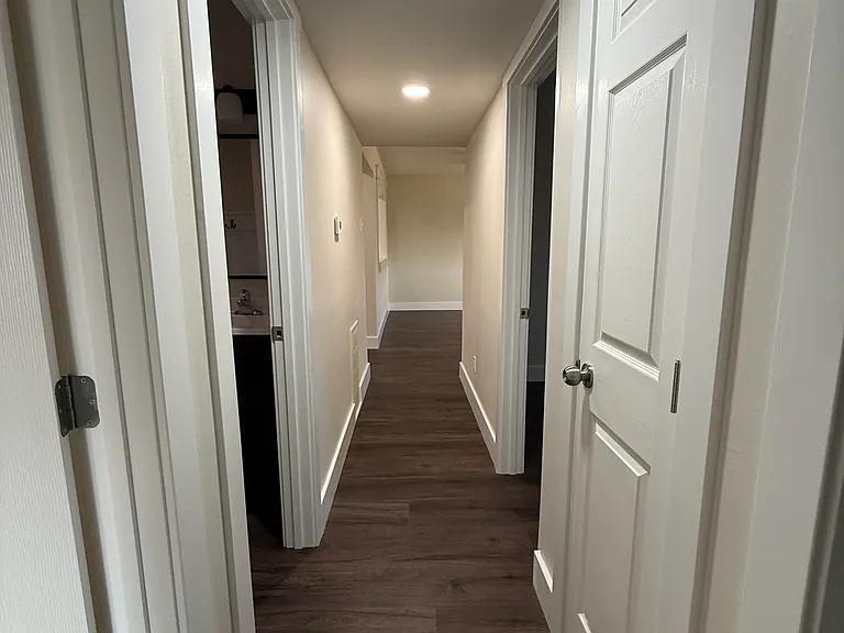 705 Saint Paul Ln — Photo 6