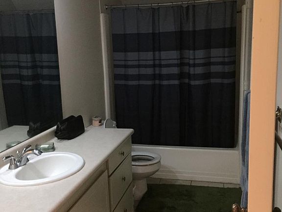 5th image of 506 S Kevin Ct