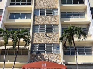 215 SE 3rd Ave APT 203C, Hallandale Beach, FL 33009