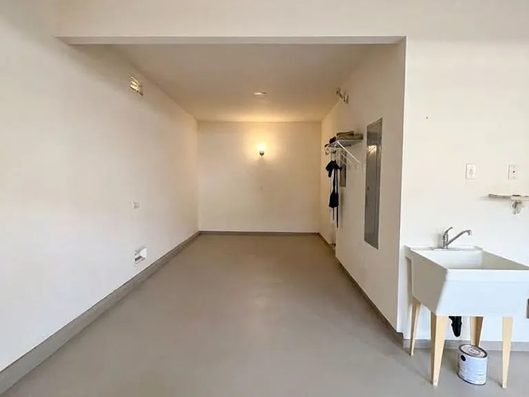 2988 Essie Pl — Photo 51