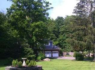 2 Meadowlark Dr, Carmel, NY 10512